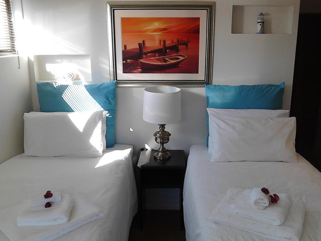Port House Hotel Bloubergstrand Ngoại thất bức ảnh