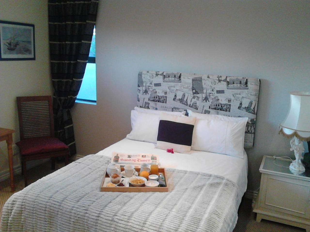 Port House Hotel Bloubergstrand Ngoại thất bức ảnh
